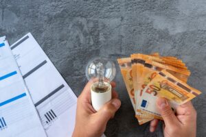 high energy bills due to old siding